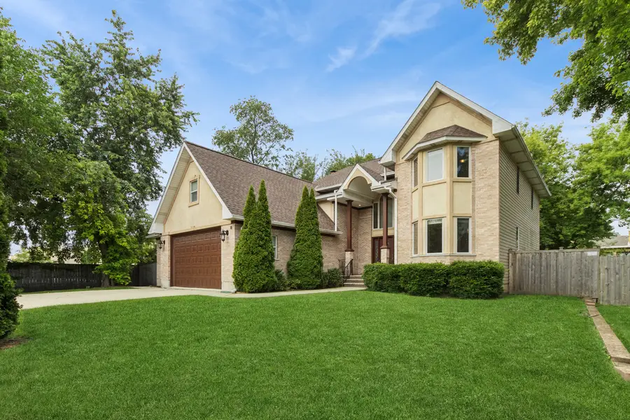 262 9th Street, Wheeling, IL 60090 - #2