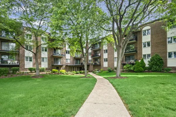 1200 W Northwest Highway #109, Mount Prospect, IL 60056