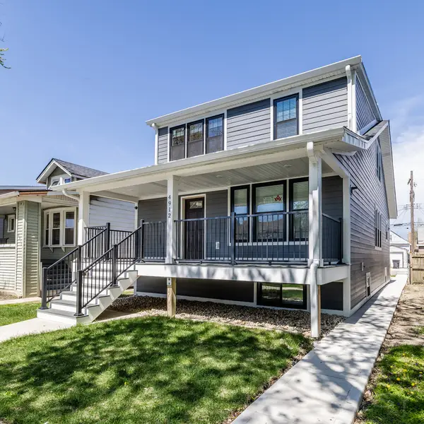 4912 W Wrightwood Avenue, Chicago, IL 60639