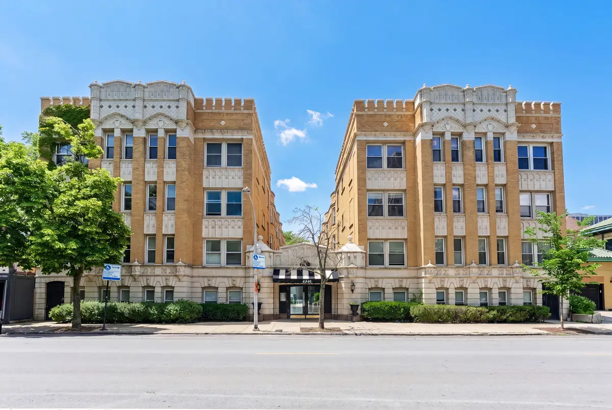 4240 N Clarendon Avenue #312S, Chicago, IL 60613 - #1