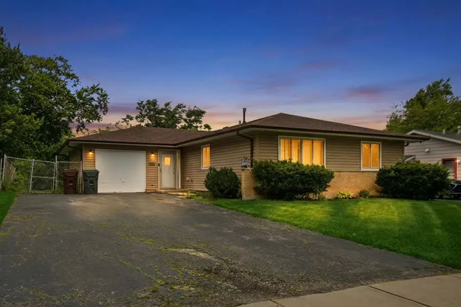 17790 Harvard Lane, Country Club Hills, IL 60478 - #2