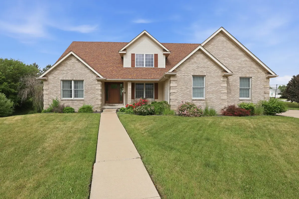2403 E 58th Court, Davenport, IA 52807 - #1