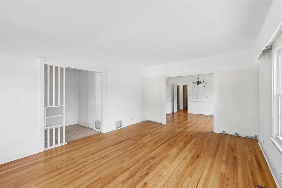 313 N Larch Avenue, Elmhurst, IL 60126 - #3