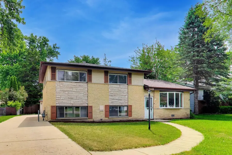 1411 N Burnng Bush Lane, Mount Prospect, IL 60056 - #2