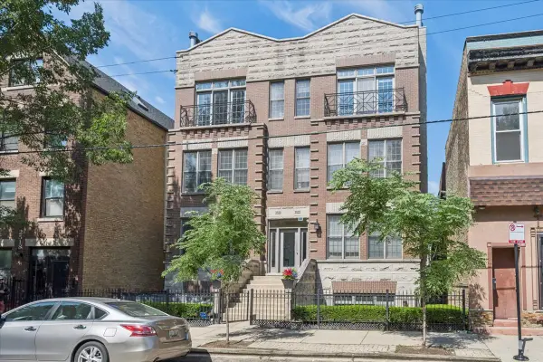 2520 N Southport Avenue #3N, Chicago, IL 60614