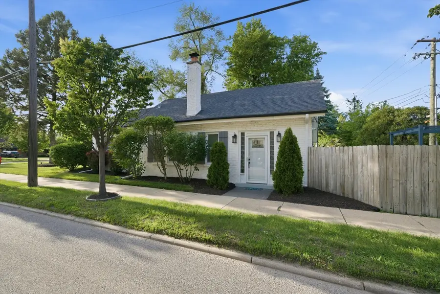 201 Dover Avenue, La Grange, IL 60525 - #3