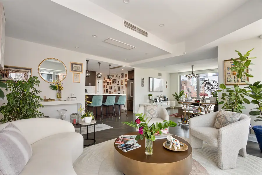 21 W Goethe Street #18GH, Chicago, IL 60610 - #3