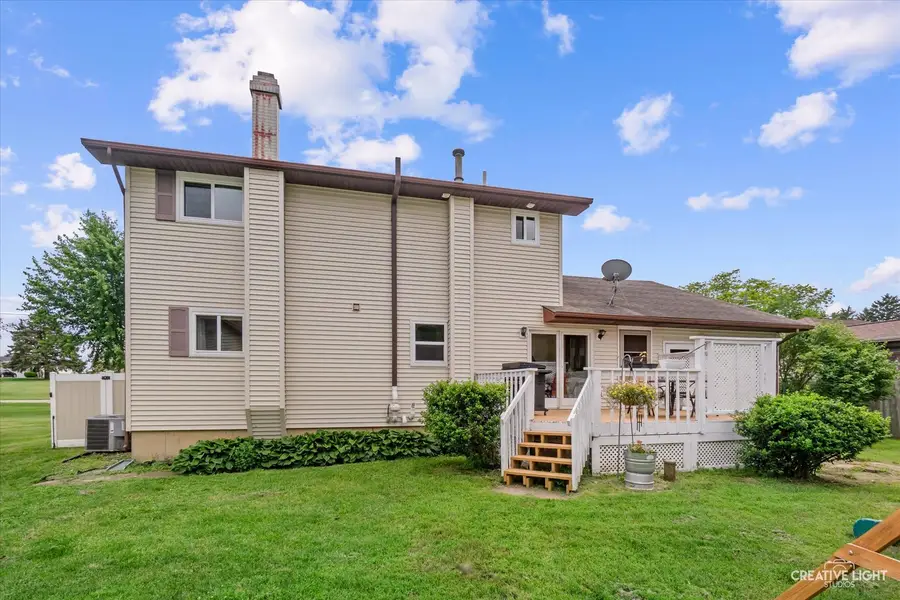 440 W Park Street, Sheridan, IL 60551 - #2