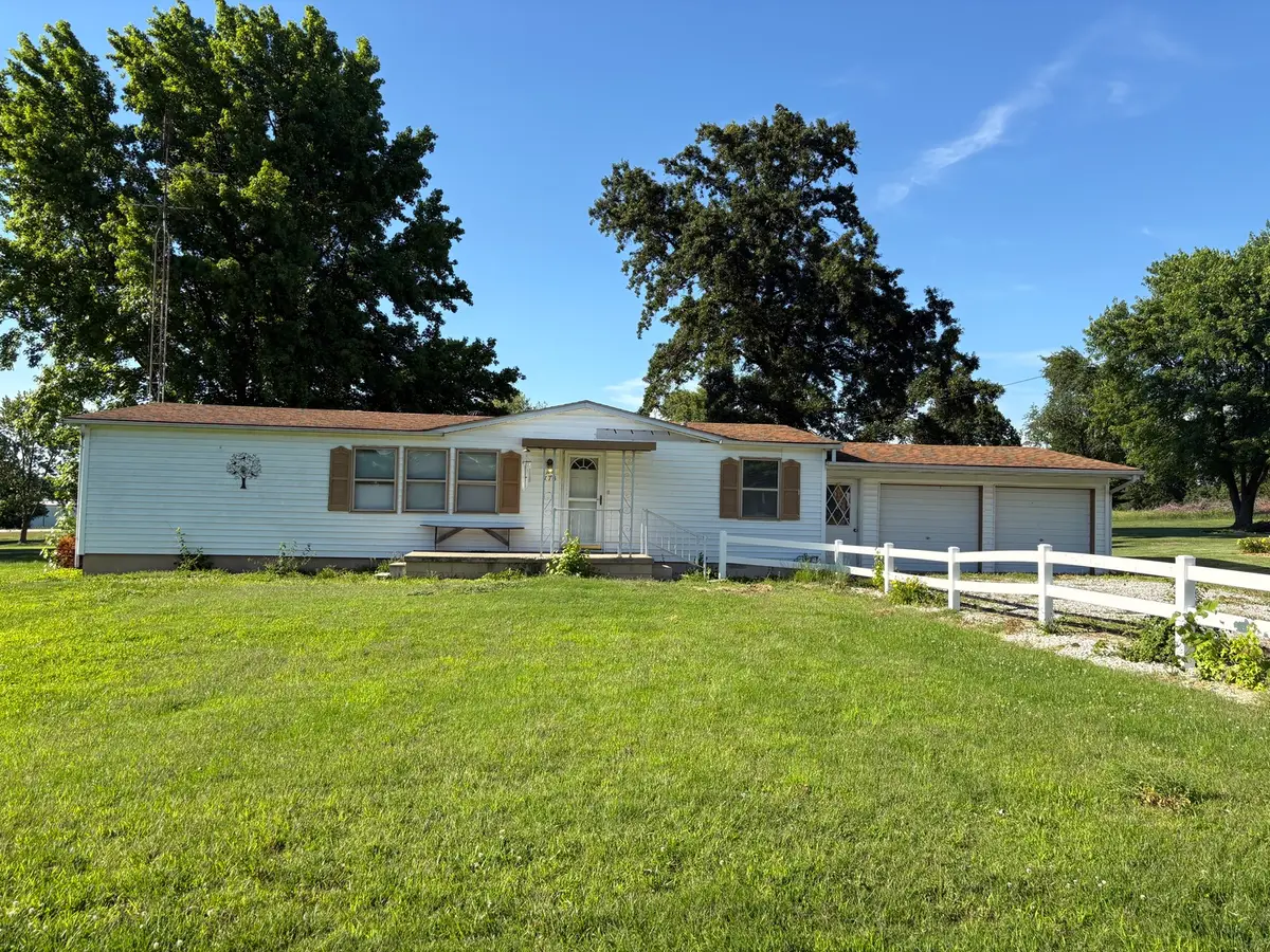 173 Greenview Road, Centralia, IL 62801 - #1