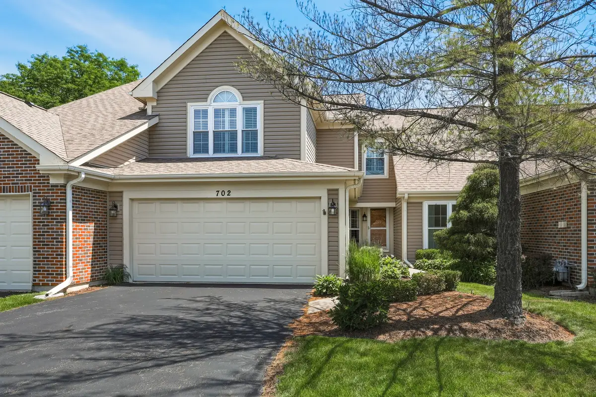702 Clover Hill Court, Elk Grove Village, IL 60007 - #1