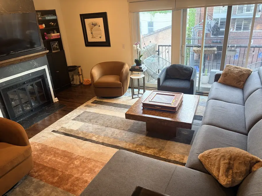 1330 N Lasalle Street #300, Chicago, IL 60610 - #3
