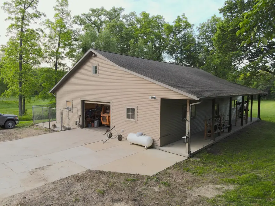 9496 S Hanover Hill Road, Hanover, IL 61041 - #2