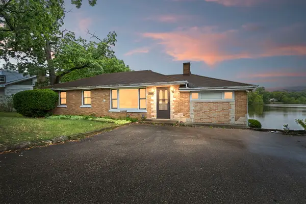3815 Midway Drive, Island Lake, IL 60042