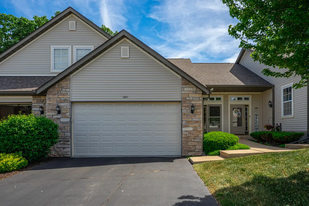 11847 River Hills Parkway, Rockton, IL 61072 - #1