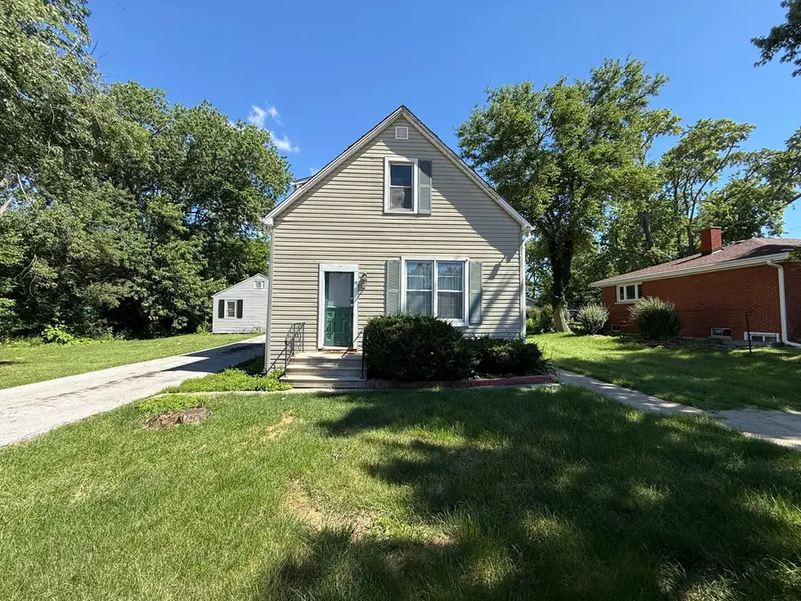 19 W 36th Place, Steger, IL 60475 - #2