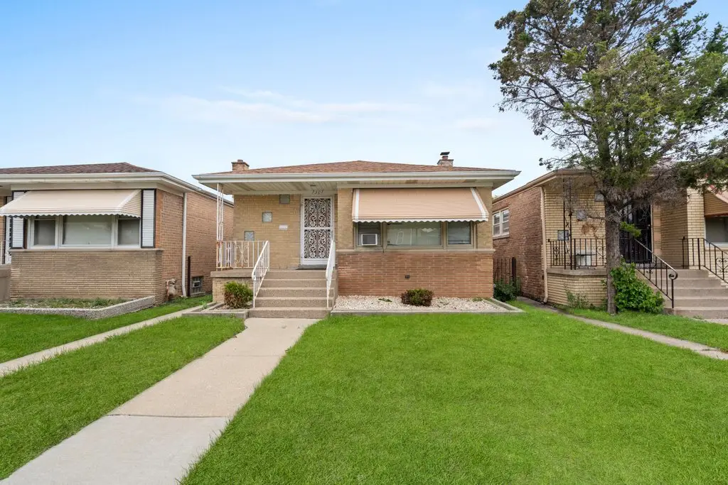 7307 S Damen Avenue, Chicago, IL 60636 - #1