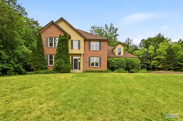 97 Crooked Creek Drive, Yorkville, IL 60560