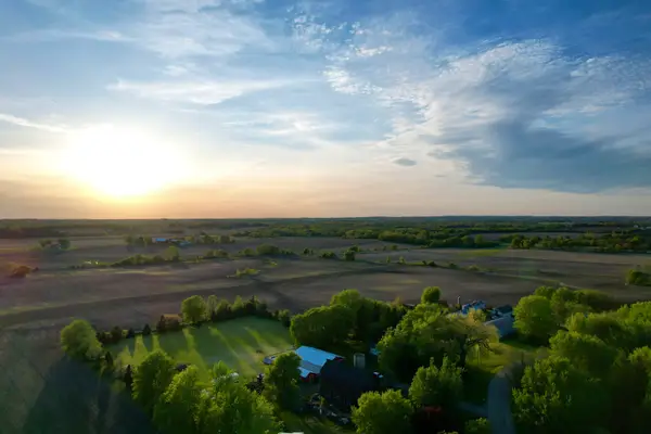 0000 West Road, Woodstock, IL 60098