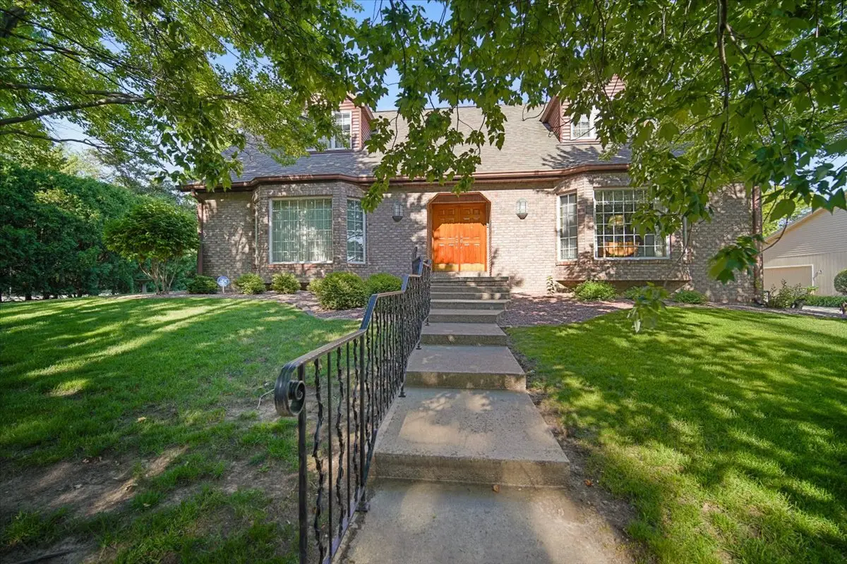 2 Breckenridge Drive, Bloomington, IL 61701 - #1