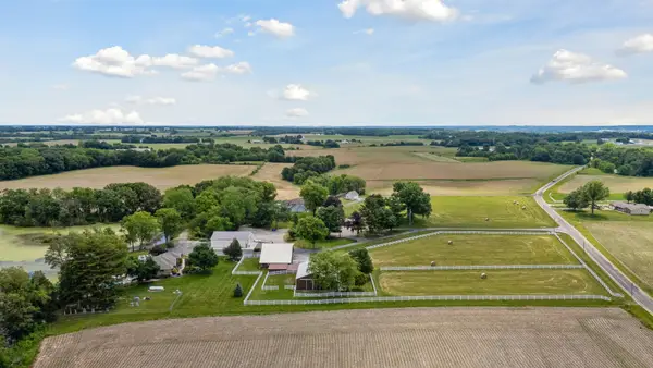 23709 66th Avenue N, Port Byron, IL 61275
