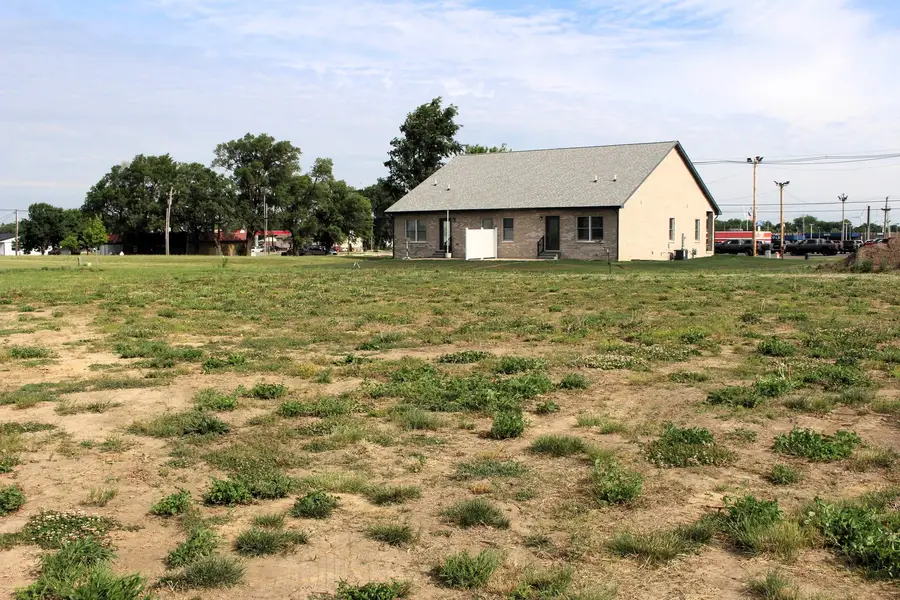 23 Somerset Drive, Clinton, IL 61727 - #3