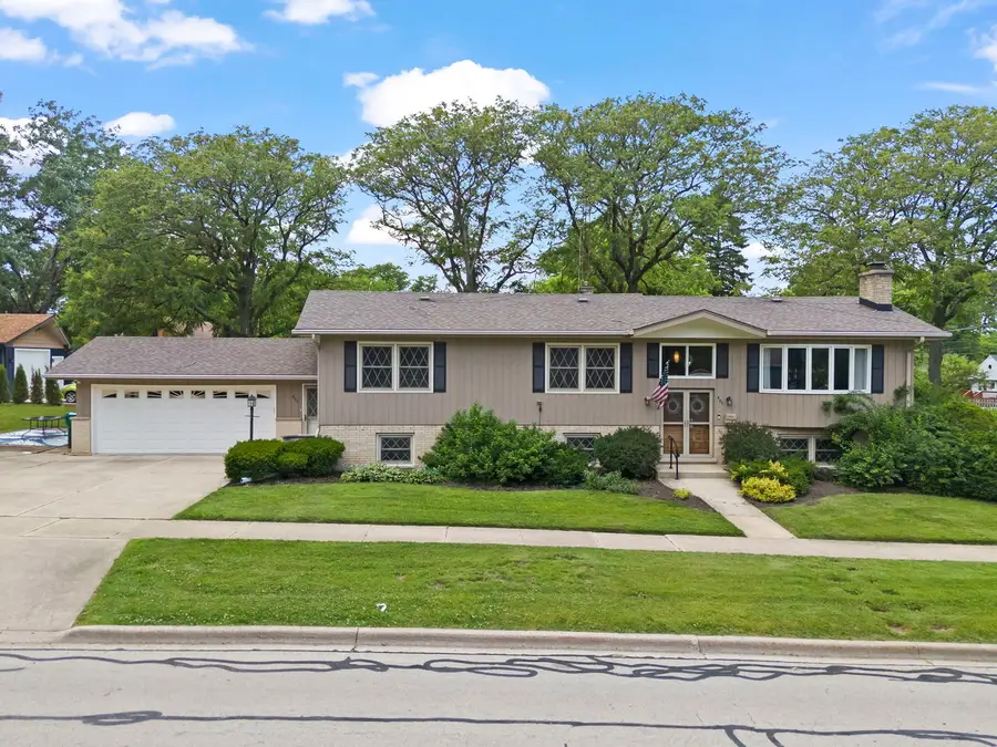 403 W Harding Road, Lombard, IL 60148 - #2