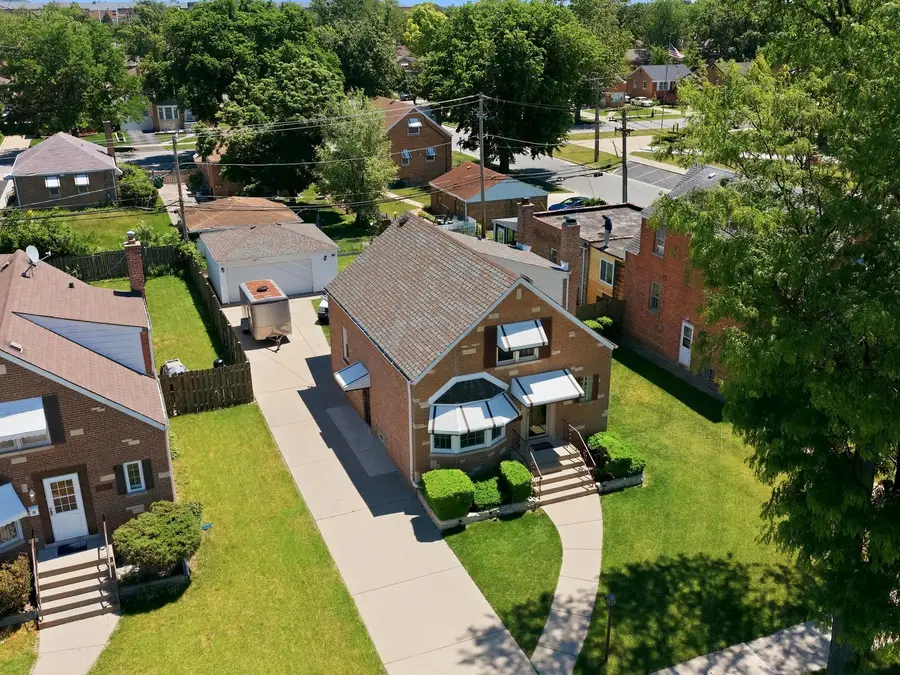 2541 S 14th Avenue, Broadview, IL 60155 - #3