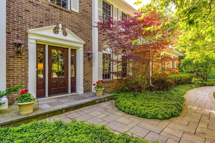 2145 Kenton Lane, Libertyville, IL 60048 - #2