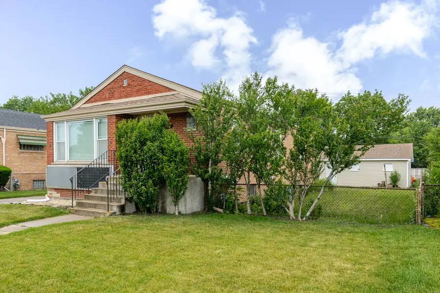 690 E Sibley Boulevard, Dolton, IL 60419 - #3