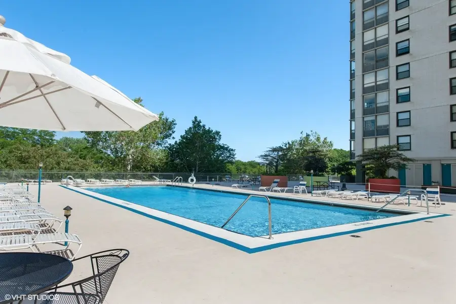 5701 N Sheridan Road #5A, Chicago, IL 60660 - #2
