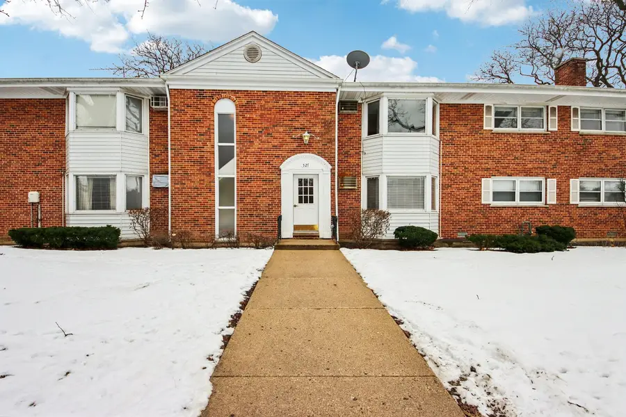 527 W Eastman Street #2C, Arlington Heights, IL 60005 - #2