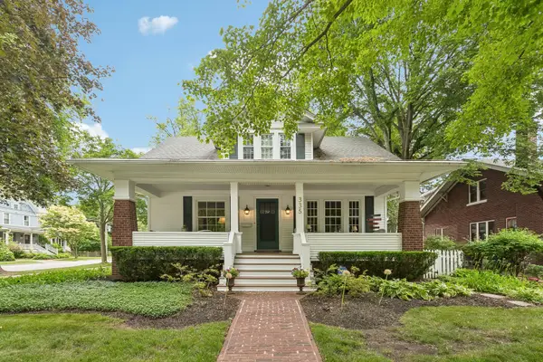 335 E Liberty Street, Barrington, IL 60010