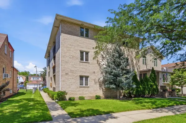5624 W Higgins Avenue #2S, Chicago, IL 60630