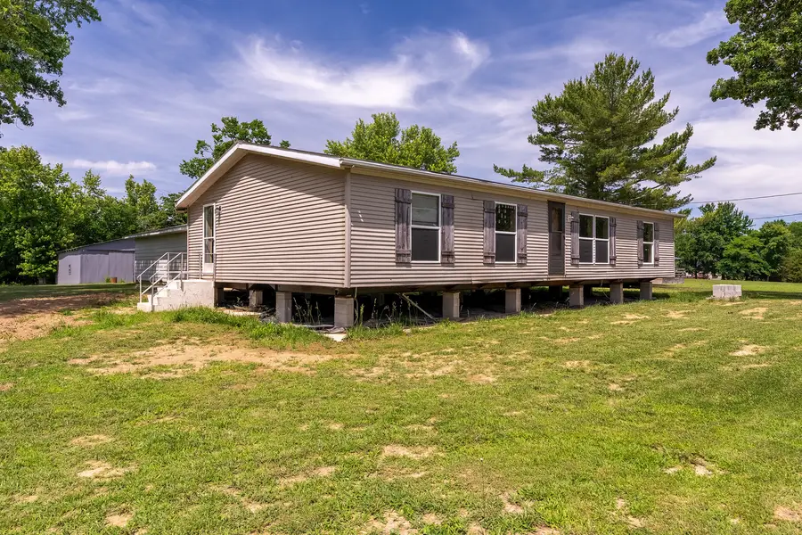17203 #9 Blacktop, West Frankfort, IL 62896 - #2