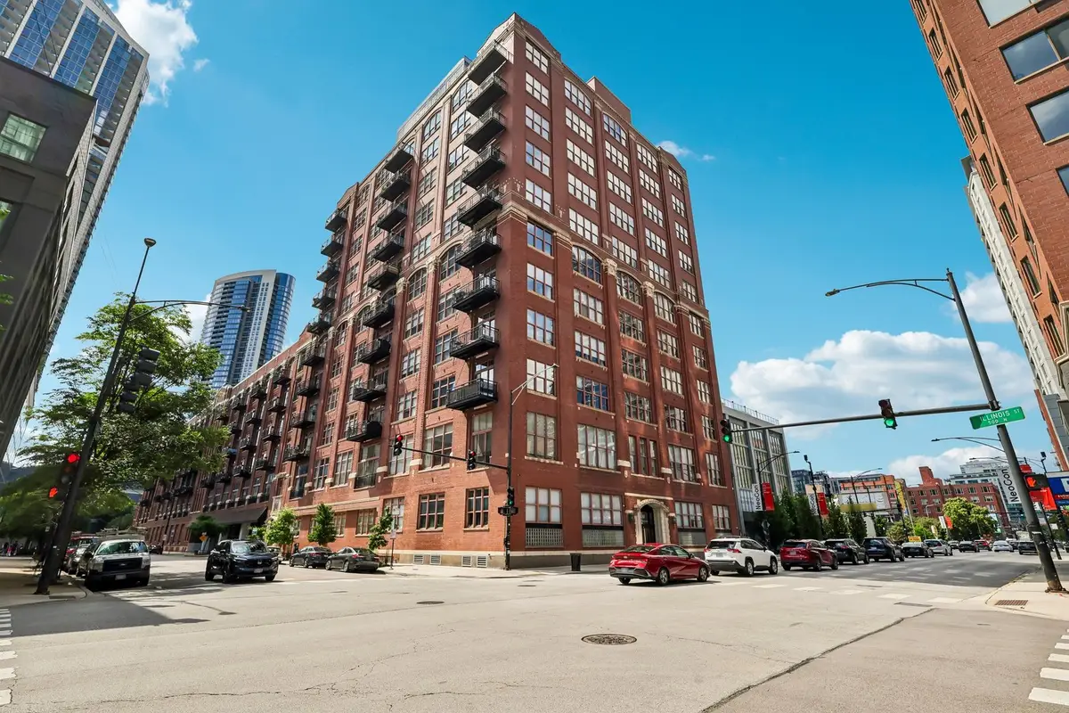 360 W Illinois Street #308, Chicago, IL 60654 - #1