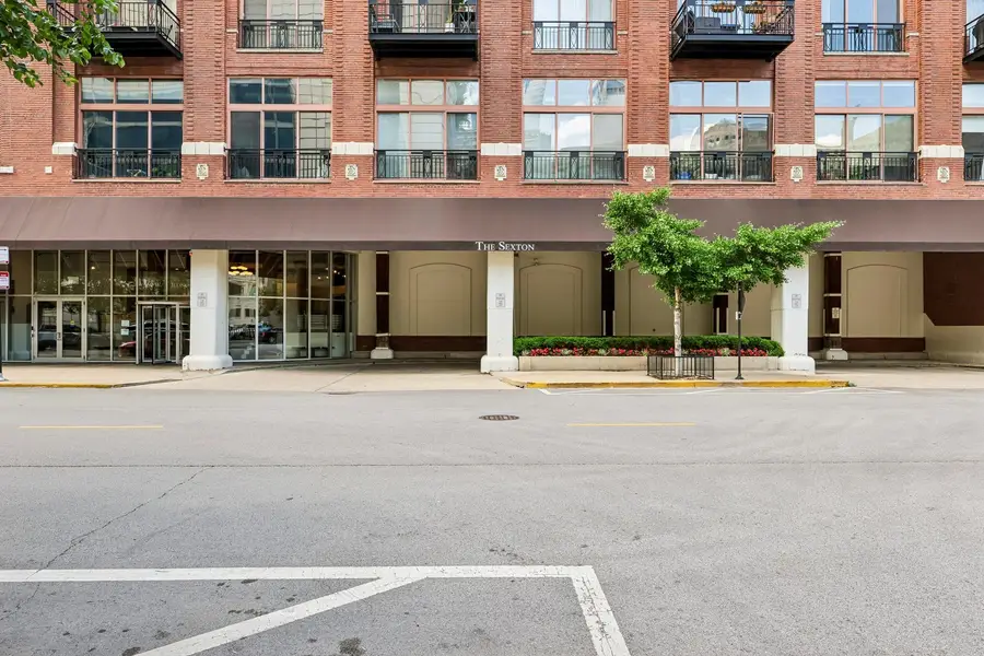 360 W Illinois Street #308, Chicago, IL 60654 - #3
