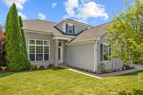 1208 Water Stone Circle, Wauconda, IL 60084