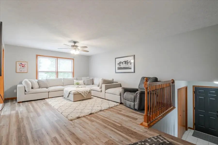 712 Platt Way, Hudson, IL 61748 - #3