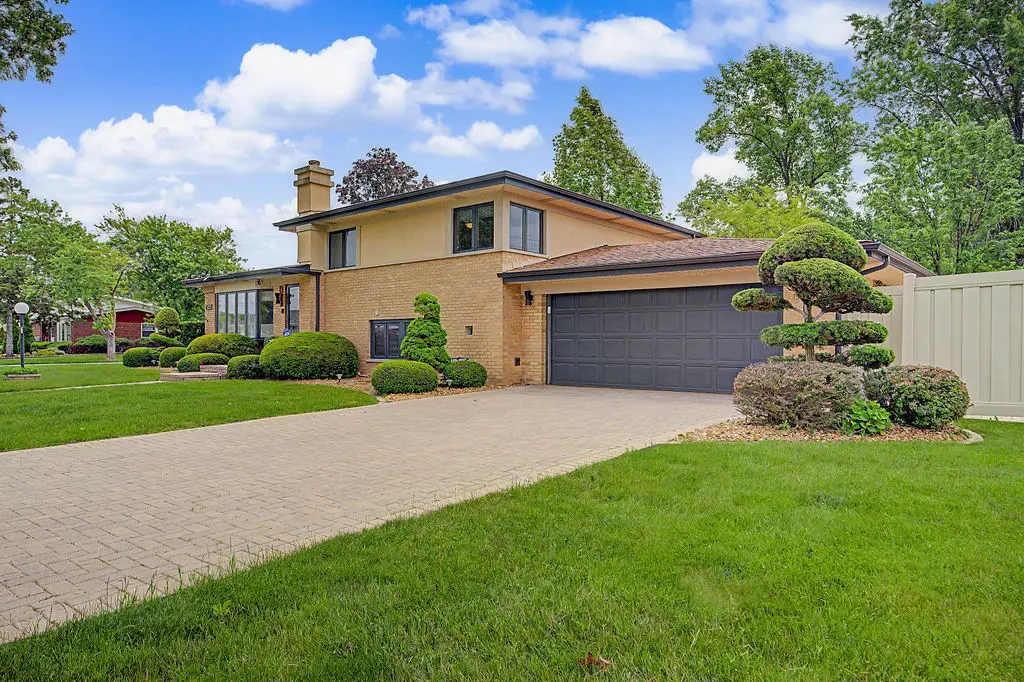 222 S Mayfair Place, Chicago Heights, IL 60411 - #1