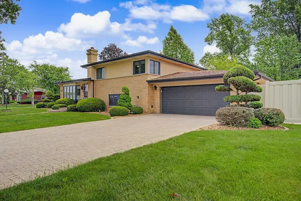 222 S Mayfair Place, Chicago Heights, IL 60411
