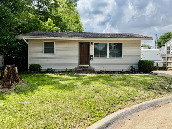 422 Ruth Place, Clinton, IA 52732