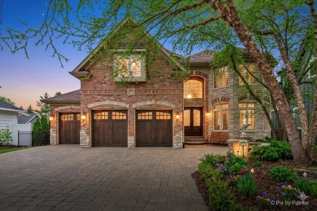 434 W Benton Avenue, Naperville, IL 60540 - #1