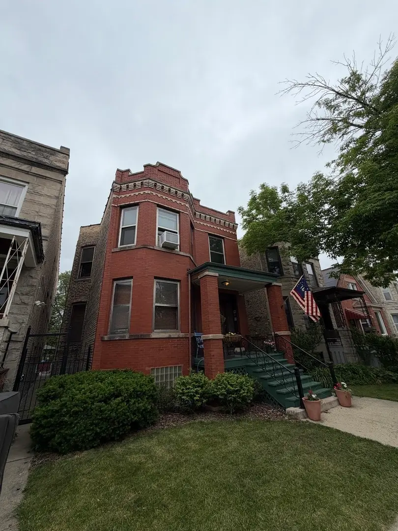 4136 W Cornelia Avenue, Chicago, IL 60641 - #3