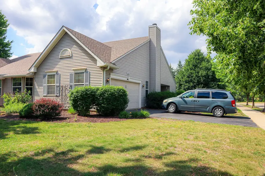 1286 Chestnut Lane, Yorkville, IL 60560 - #2