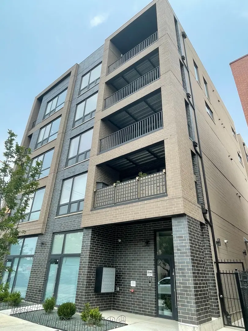 2342 W Adams Street #402, Chicago, IL 60612 - #1