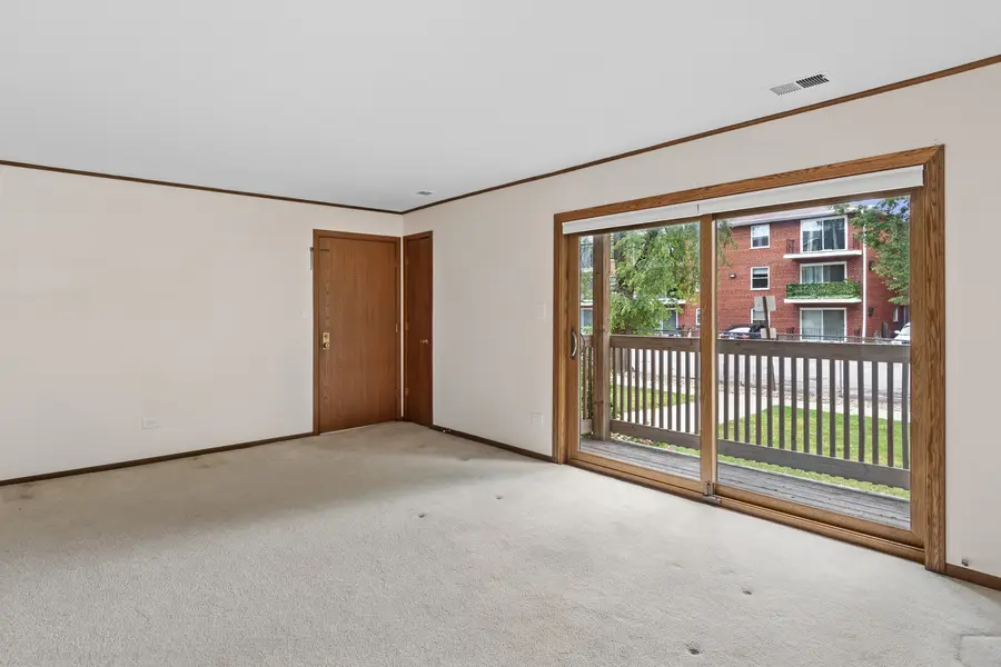 9654 Nottingham Avenue #1A, Chicago Ridge, IL 60415 - #2