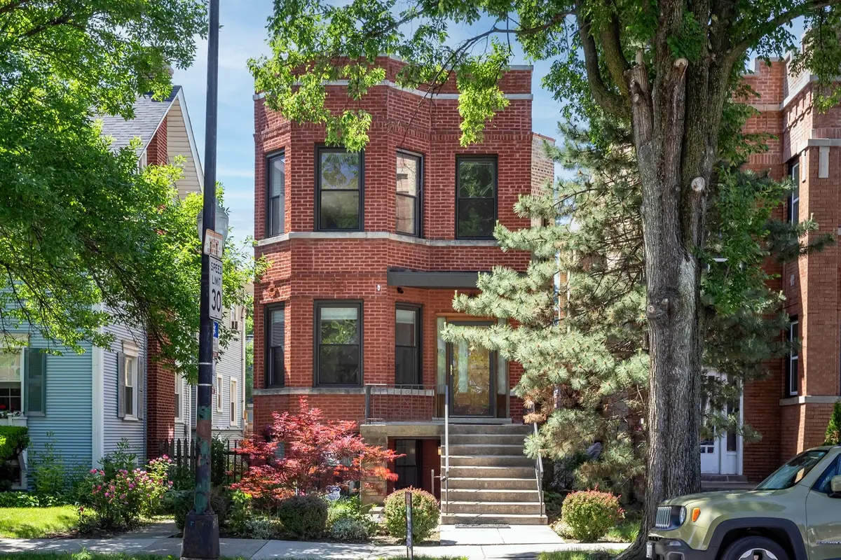 3843 W Addison Street, Chicago, IL 60618 - #1
