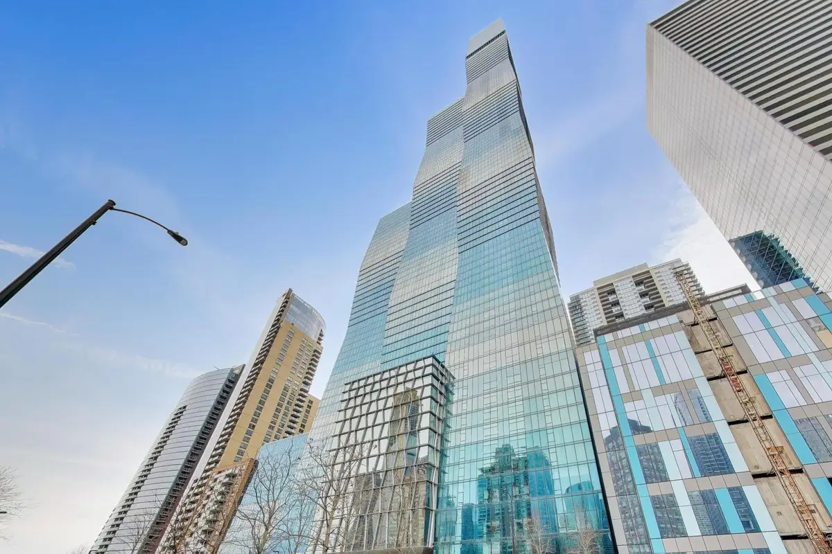 363 E Wacker Drive #2708, Chicago, IL 60601 - #1