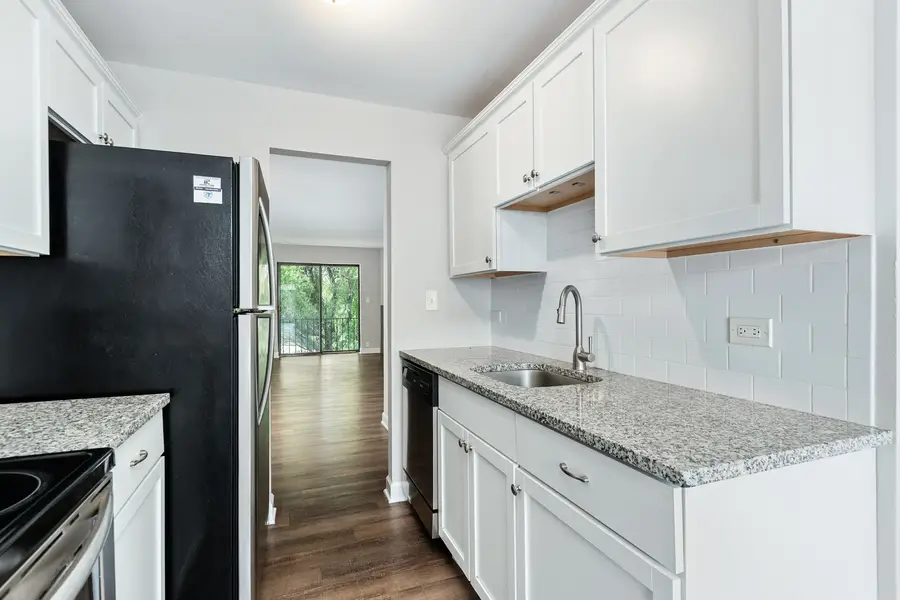 1736 S Washington Street #G33, Naperville, IL 60565 - #3