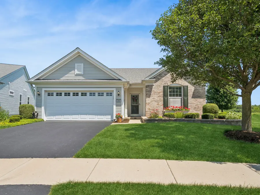 2787 Beacon Point Circle, Elgin, IL 60124 - #3